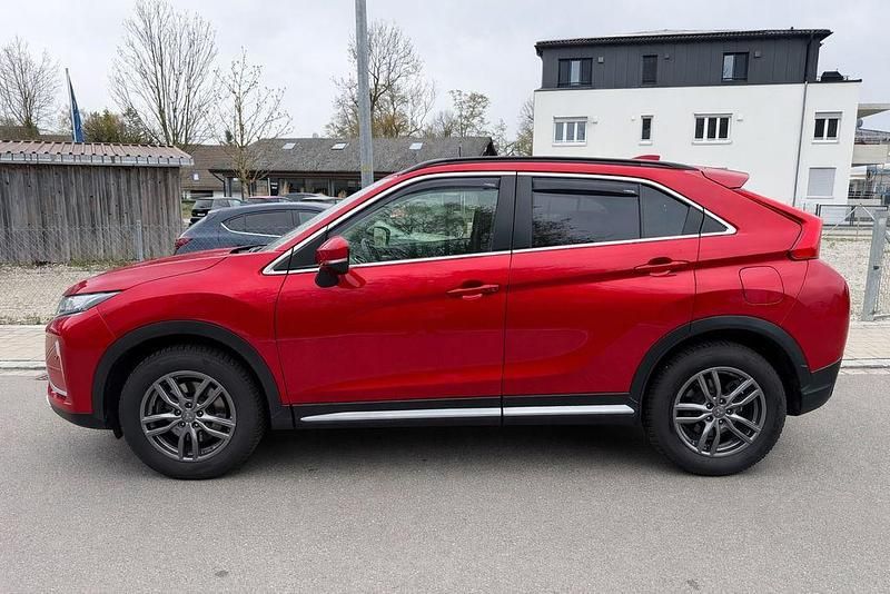 Gebraucht Mitsubishi Eclipse Cross Edition 163 PS (119 kW) 2018 Rot SUV