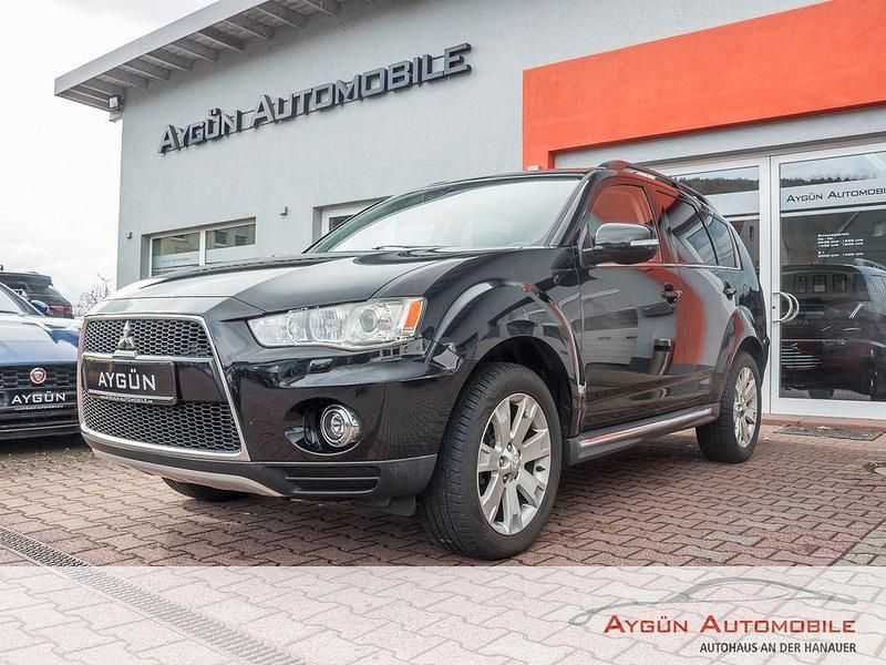 Gebraucht Mitsubishi Outlander Motion 147 PS (108 kW) 2012 Schwarz SUV