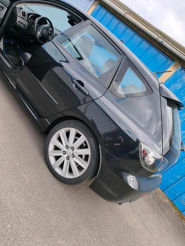Second-hand Mazda 3 260 CP (191 kW) 2007 Negru Berlinǎ