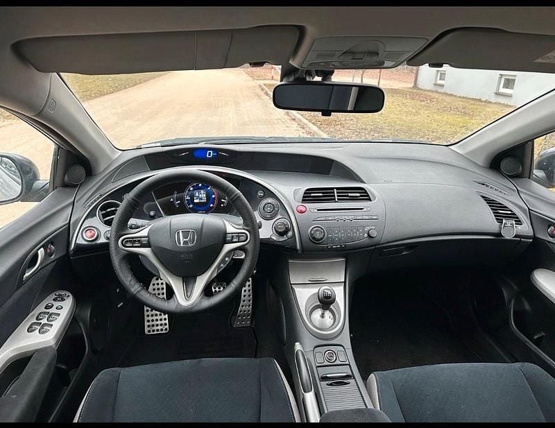 Gebraucht Honda Civic 140 PS (102 kW) 2007 Schwarz Limousine