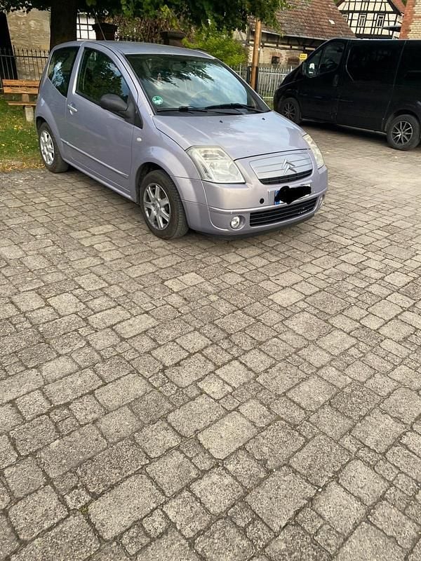 Silber Gebraucht 2003 Citroën C2 Kleinwagen | 600 € (Superpreis) - Bild 1/3
