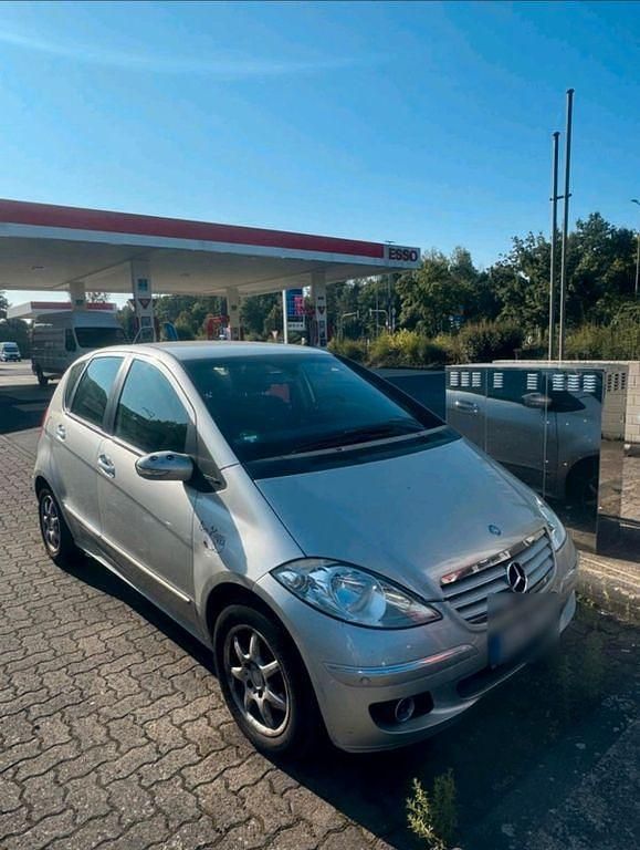 Silber Gebraucht 2005 Mercedes A170 Classic Limousine | 4.700 € (Fairer Preis) - Bild 1/4