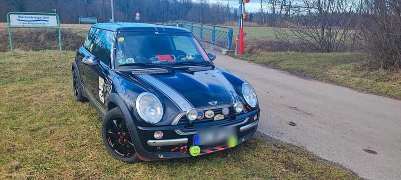 Usado Mini ONE 90 HP (66 kW) 2002 Preto Citadino