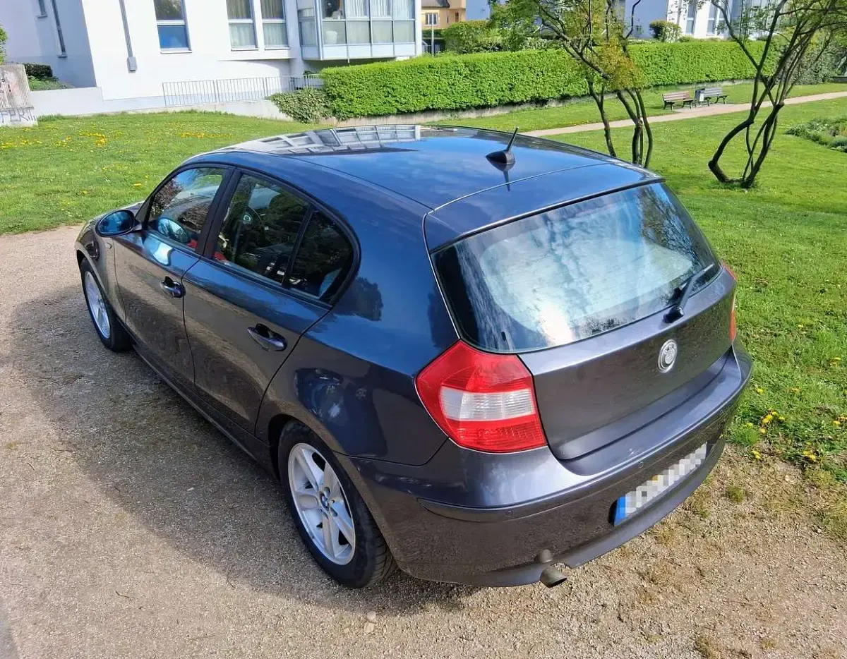 Second-hand BMW 120 150 CP (110 kW) 2005 Sparkling graphite Hatchback