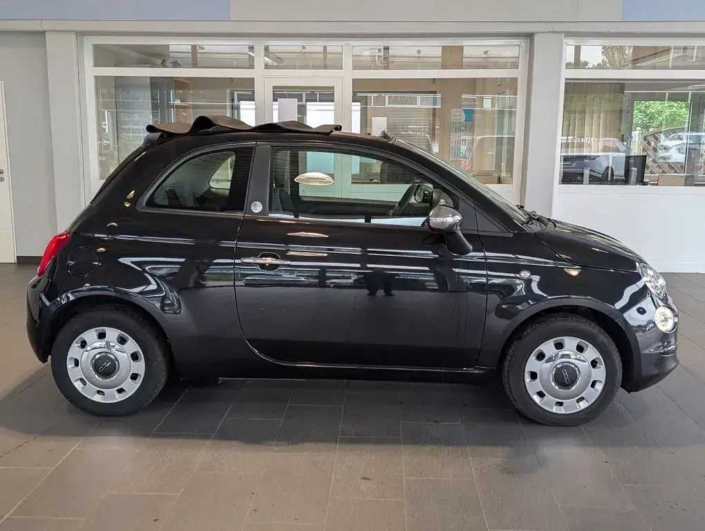 Gebraucht Fiat 500 Mirror 69 PS (50 kW) 2017 Schwarz Cabrio