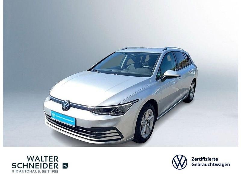 Reflexsilber metallic Gebraucht 2024 VW Golf VIII Life Kombi | 26.455 € (Fairer Preis) - Bild 1/4