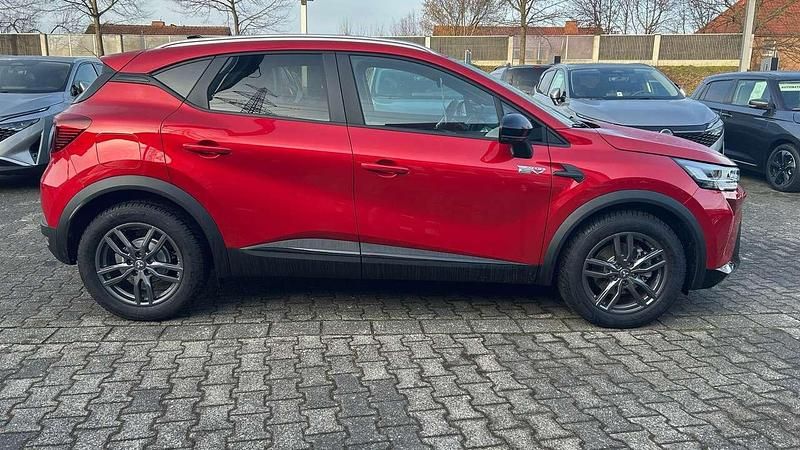 Gebraucht Mitsubishi ASX Plus 143 PS (105 kW) 2025 Aurorarot (m) SUV