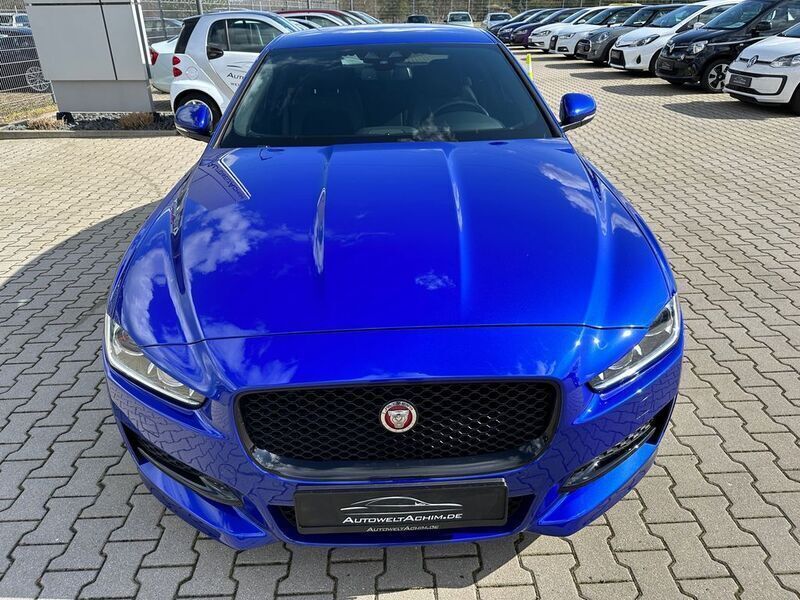 Gebraucht Jaguar XE R-Sport 241 PS (177 kW) 2017 Blau Limousine