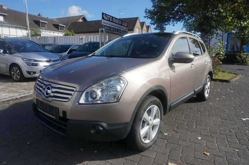 Cafe latte (m) Gebraucht 2009 Nissan Qashqai +2 Acenta SUV | 3.490 € (Superpreis) - Bild 1/4