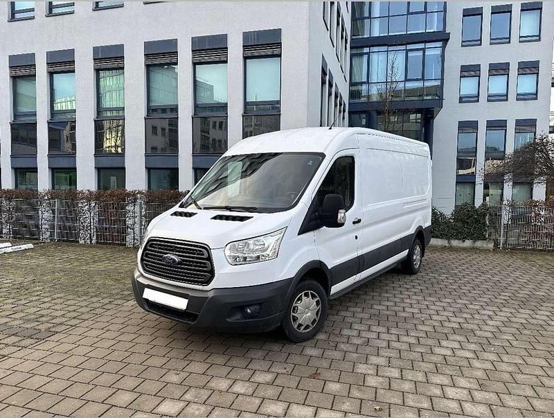 Gebraucht Ford Transit Trend 131 PS (96 kW) 2018 Weiß Van