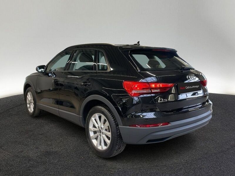 Gebraucht Audi Q3 Design 150 PS (110 kW) 2020 Mythosschwarz metallic SUV
