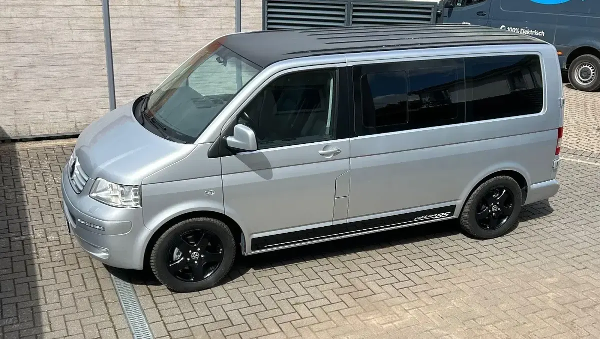 Gebraucht VW Caravelle 116 PS (85 kW) 2005 Silber Van