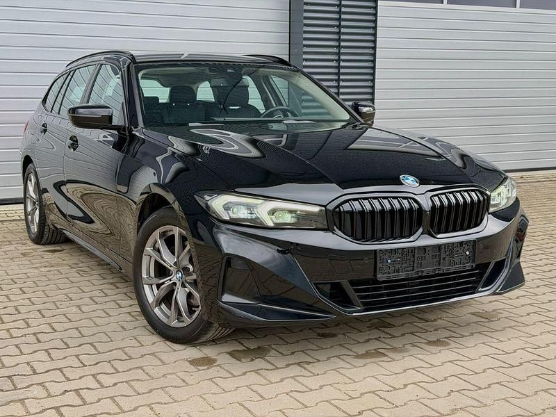 Gebraucht BMW 320 Performance 190 PS (139 kW) 2022 Schwarz Limousine