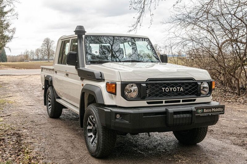 Weiß Neu 2025 Toyota Land Cruiser SUV | 74.900 € (Fairer Preis) - Bild 1/4