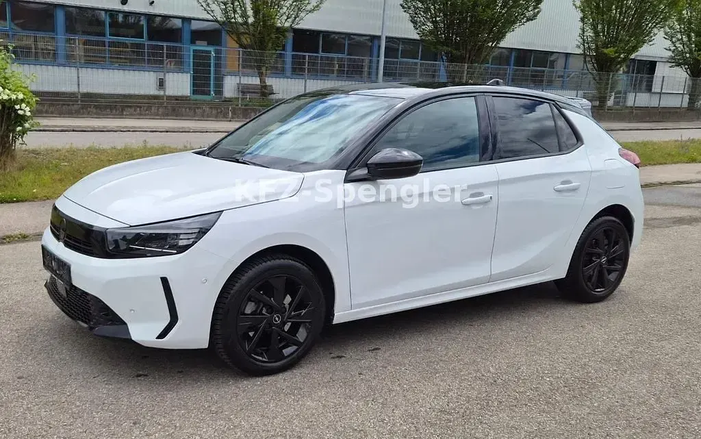 Gebraucht Opel Corsa 101 PS (74 kW) 2024 Weiß Kleinwagen