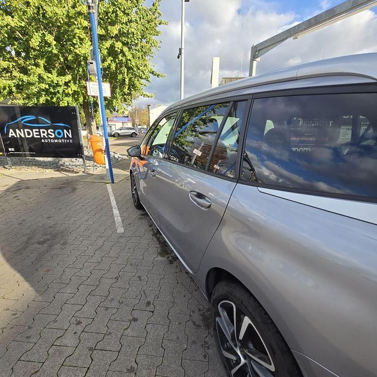 Gebraucht Citroën C4 SpaceTourer 131 PS (96 kW) 2021 Grau Van / Kleinbus