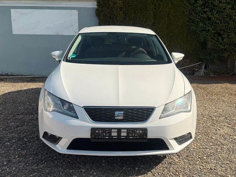 Gebraucht Seat Leon Style 105 PS (77 kW) 2013 Weiß Limousine