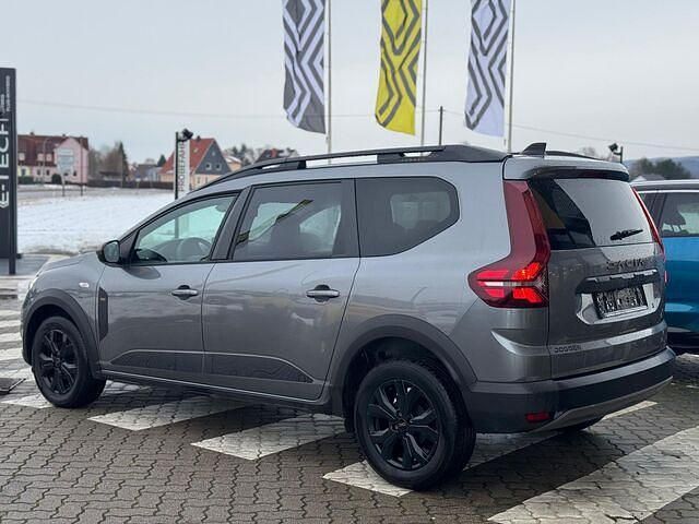 Neu Dacia Jogger Extreme 110 PS (80 kW) 2025 Grau (dolomitgrau metallic (grau)) Van / Kleinbus