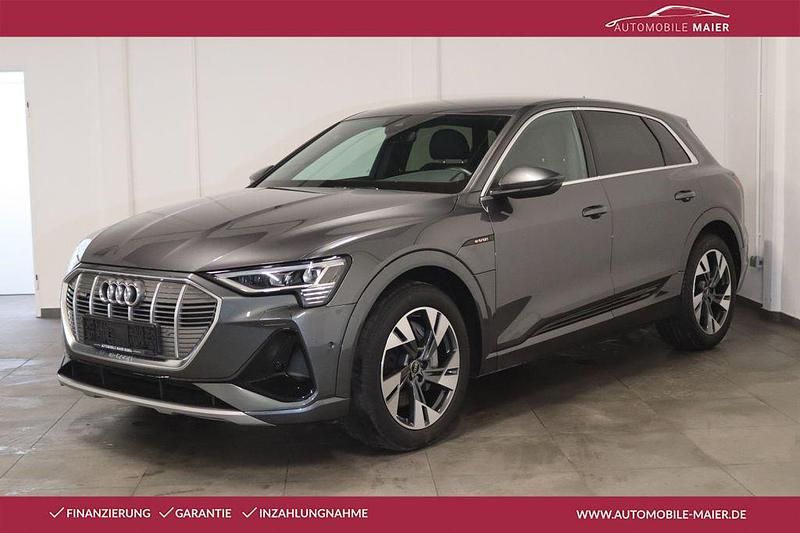 Second-hand Audi e-tron S-Line 230 kW (313 CP) 2022 Gri SUV