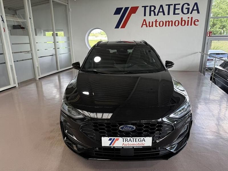 Gebraucht Ford Focus ST-Line X 155 PS (114 kW) 2024 Agate black metallic Kombi