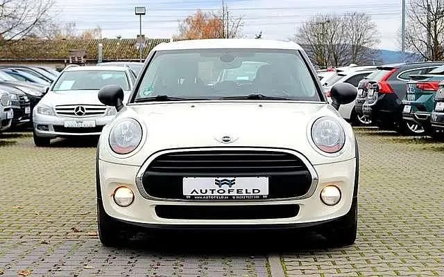 Used Mini ONE 75 HP (55 kW) 2016 White Hatchback