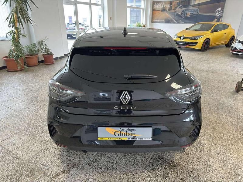 Neu Renault Clio V Evolution 91 PS (66 kW) 2025 Perlmuttschwarz Limousine