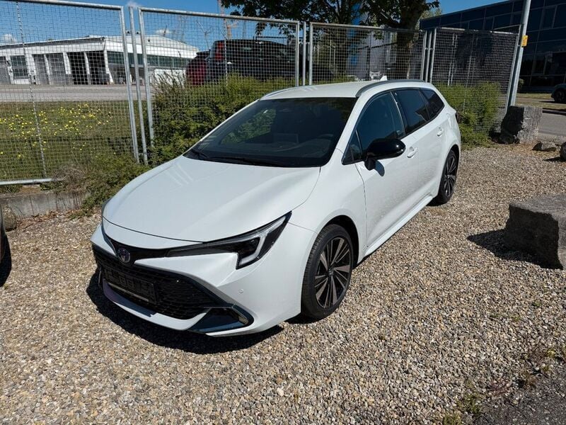 Neu Toyota Corolla 178 PS (130 kW) 2025 1k6 dynamic grey Kombi