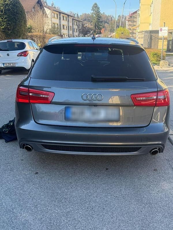 Gebraucht Audi A6 Ambiente 245 PS (180 kW) 2011 Kombi