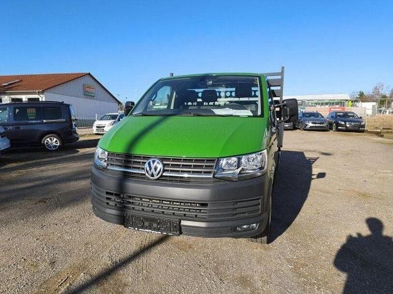 Gebraucht VW Transporter 150 PS (110 kW) 2018 Grün Van