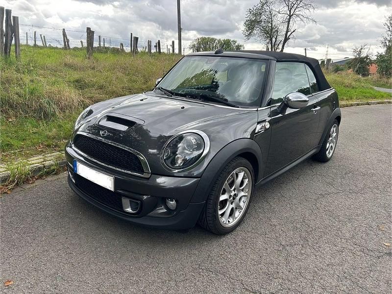 Grau Gebraucht 2011 Mini Cooper S Kleinwagen | 6.650 € (Fairer Preis) - Bild 1/4