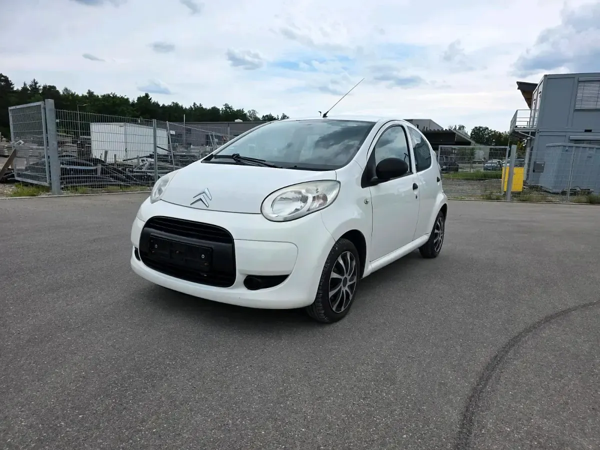 Gebraucht Citroën C1 68 PS (50 kW) 2008 Weiß Kleinwagen