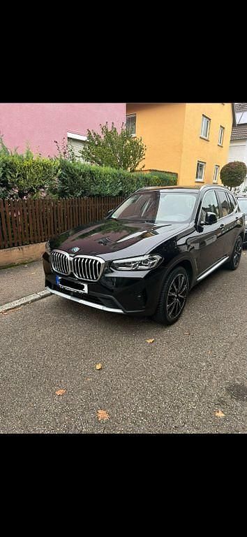 Schwarz Gebraucht 2023 BMW X3 Sport Line SUV | 40.390 € (Superpreis) - Bild 1/4