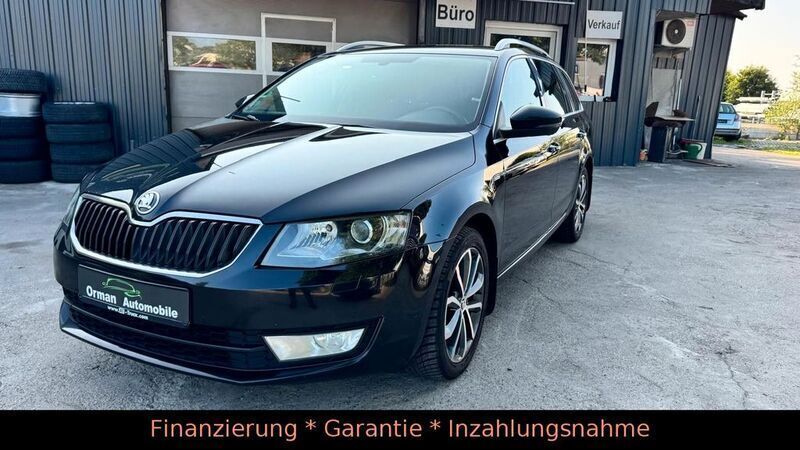 Schwarz Gebraucht 2016 Skoda Octavia Kombi | 9.900 € (Guter Preis) - Bild 1/4
