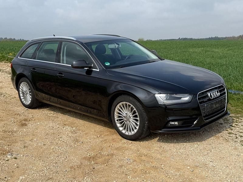 Second-hand Audi A4 170 CP (125 kW) 2014 Negru Break
