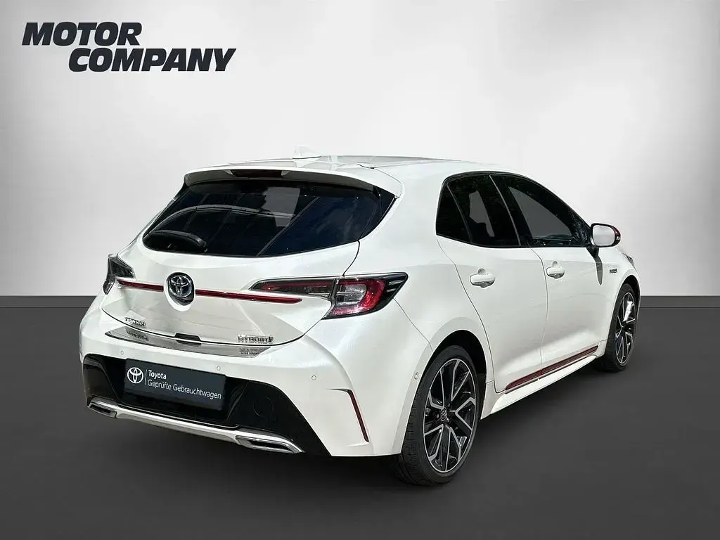 Gebraucht Toyota Corolla Lounge 184 PS (135 kW) 2019 Weiß Limousine