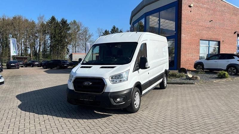 Usado Ford Transit Trend 131 HP (96 kW) 2022 Branco Monovolume