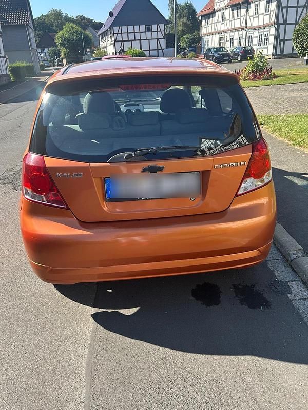 Orange Gebraucht 2005 Chevrolet Kalos Kleinwagen | 980 € (Guter Preis) - Bild 1/4
