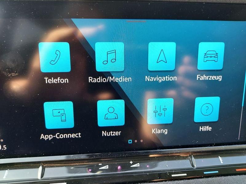 Gebraucht VW Caddy Maxi Life 102 PS (75 kW) 2022 Beige Van / Kleinbus