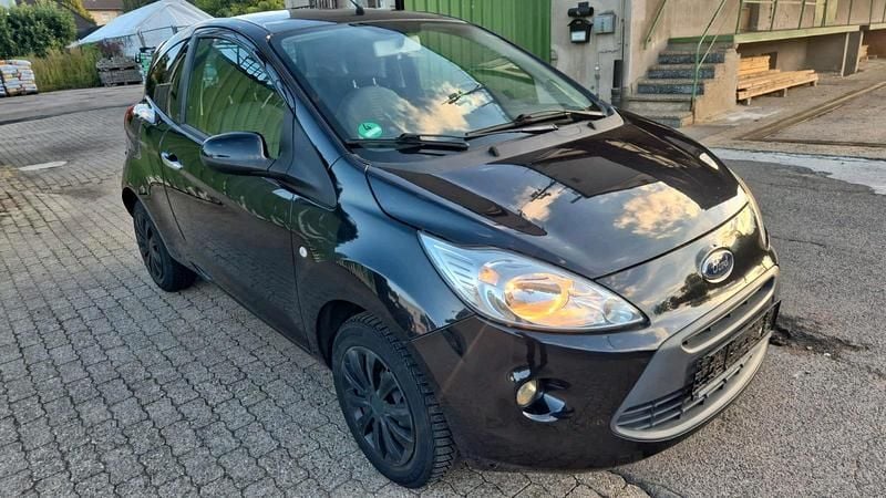 Schwarz Gebraucht 2011 Ford Ka Kleinwagen | 2.200 € - Bild 1/4
