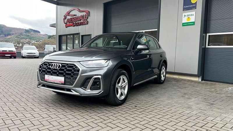 Gebraucht Audi Q5 S-Line 265 PS (194 kW) 2022 Grau SUV