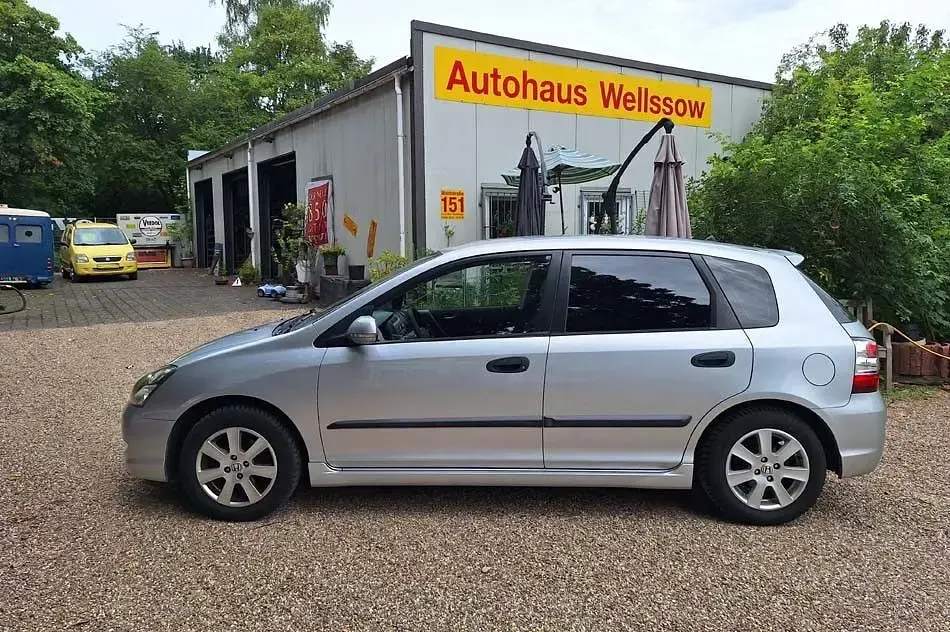 Gebraucht Honda Civic 90 PS (66 kW) 2005 Silber Limousine