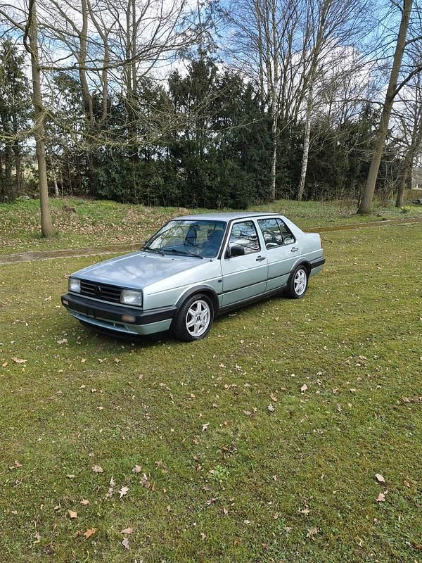 Second-hand VW Jetta 72 CP (52 kW) 1991 Verde Berlinǎ
