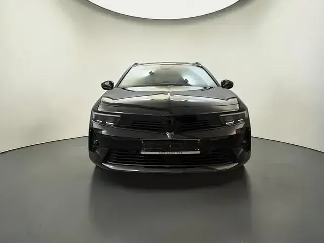 Usata Opel Astra 131 CV (96 kW) 2025 Nero Utilitaria