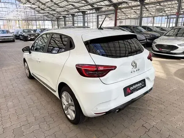 Occasion Renault Clio V Zen 91 ch (66 kW) 2022 Blanc Citadine