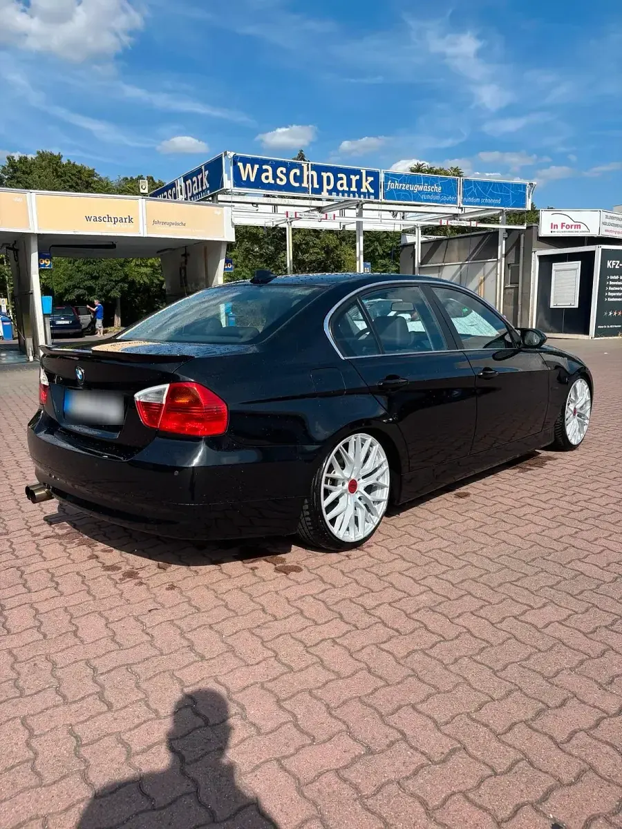 Gebraucht BMW 325 M Performance 218 PS (160 kW) 2007 Schwarz Limousine