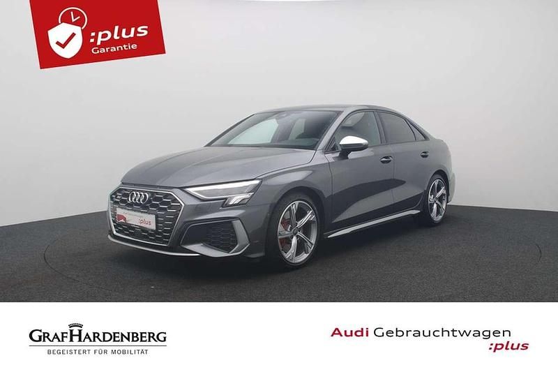 Daytonagrau perleffekt Gebraucht 2022 Audi S3 Ambiente Limousine | 38.980 € (Fairer Preis) - Bild 1/4