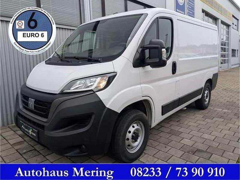 Weiß Gebraucht 2023 Fiat Ducato Van | 22.600 € (Superpreis) - Bild 1/4
