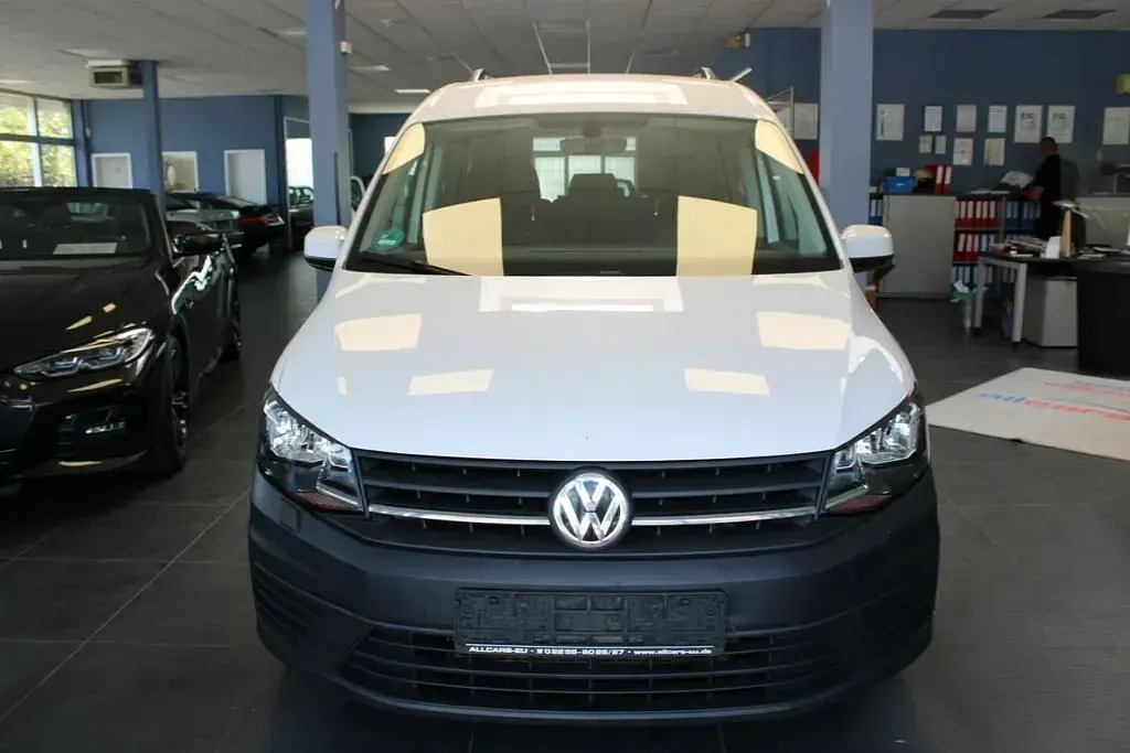 Gebraucht VW Caddy 102 PS (75 kW) 2018 Weiß Van / Kleinbus