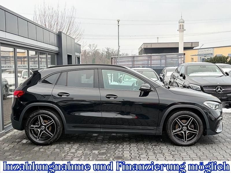 Gebraucht Mercedes GLA200 AMG 163 PS (119 kW) 2022 Schwarz SUV