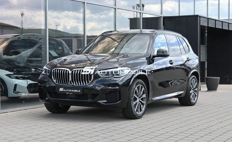 Black sapphire metallic Gebraucht 2023 BMW X5 M Sport SUV | 65.950 € (Guter Preis) - Bild 1/4